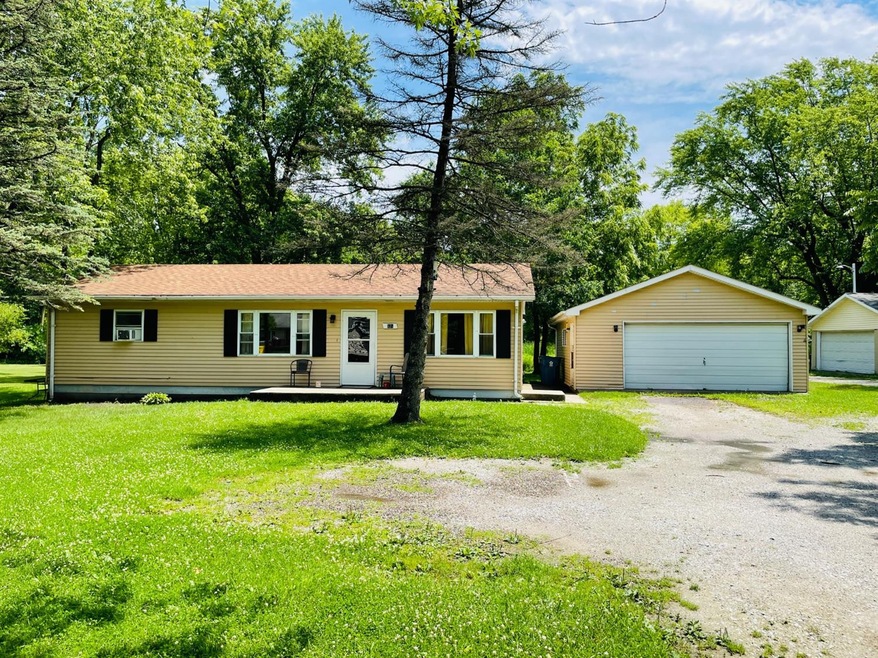 629 N Colfax St, Griffith, IN 46319 - photo 1