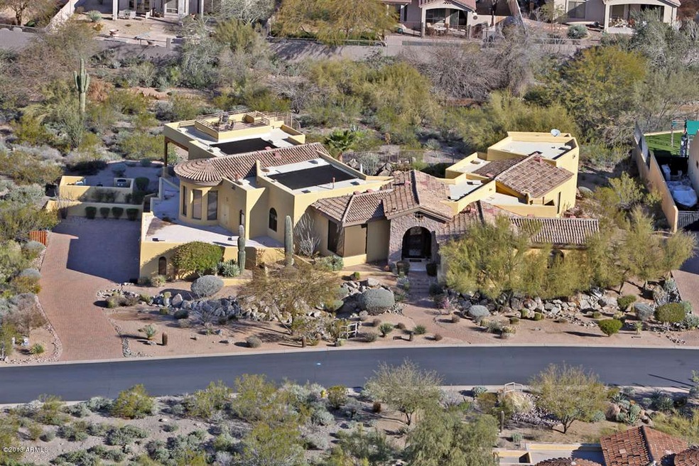 054_Front Aerial