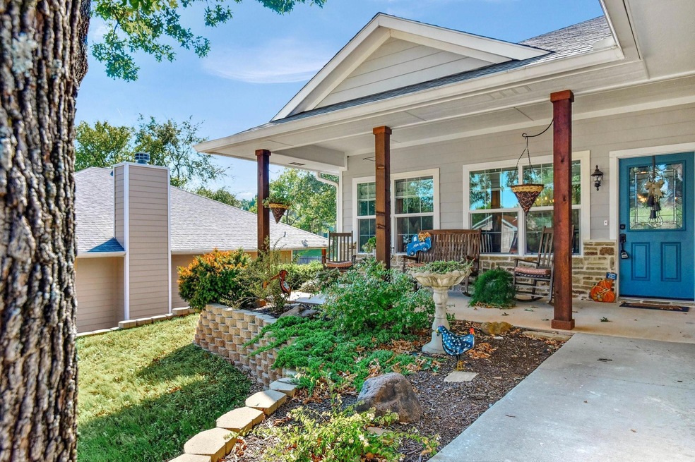 1824 Woodland Park Dr, Denison, TX 75020 - photo 1