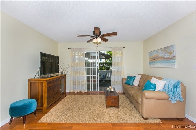 Enter into living area that leads out to lanai.