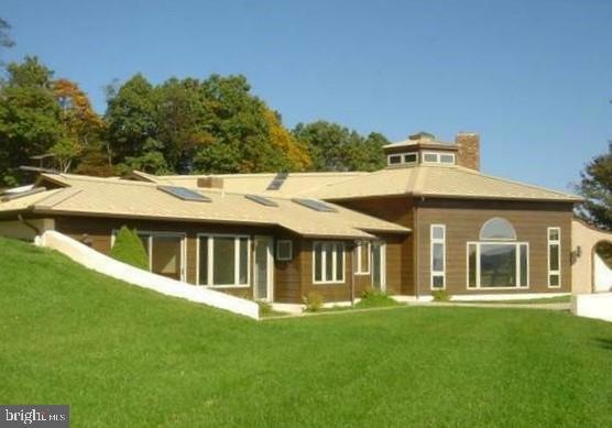 430 Aurora Ln, Sugar Grove, WV 26815 - photo 1