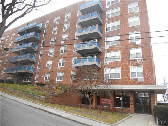 The Gentry Co-Op unit 709, Tuckahoe, NY 10707 - photo 1