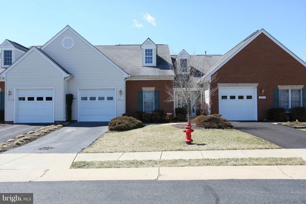 6904 Indian Spring Ln, Fredericksburg, VA 22407 - photo 1