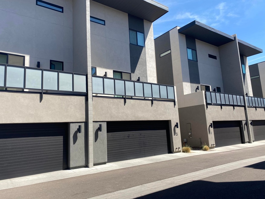 2727 E Thomas Rd unit 15, Phoenix, AZ 85016 - photo 1