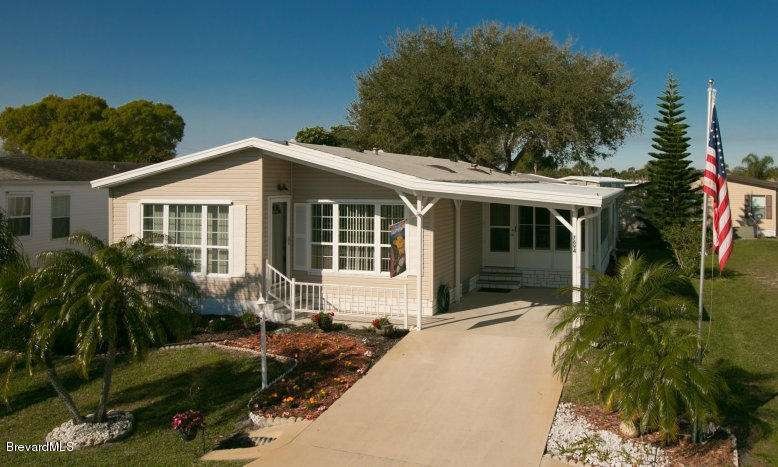 7694 Fox Hunter - Exterior