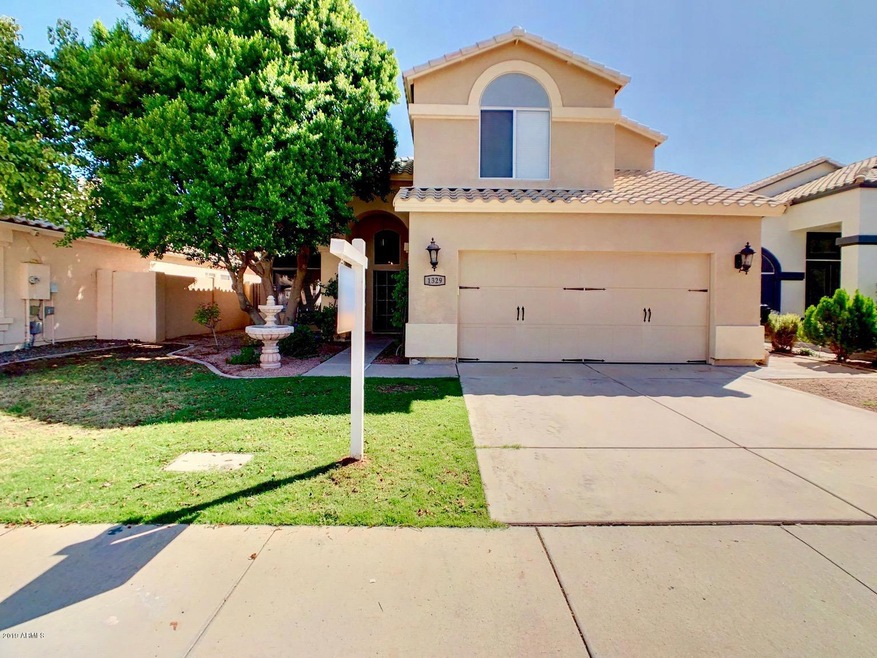 1329 N Palmsprings Dr, Gilbert, AZ 85234 - photo 1