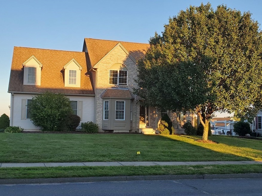 148 Anvil St, Feeding Hills, MA 01030 - photo 1