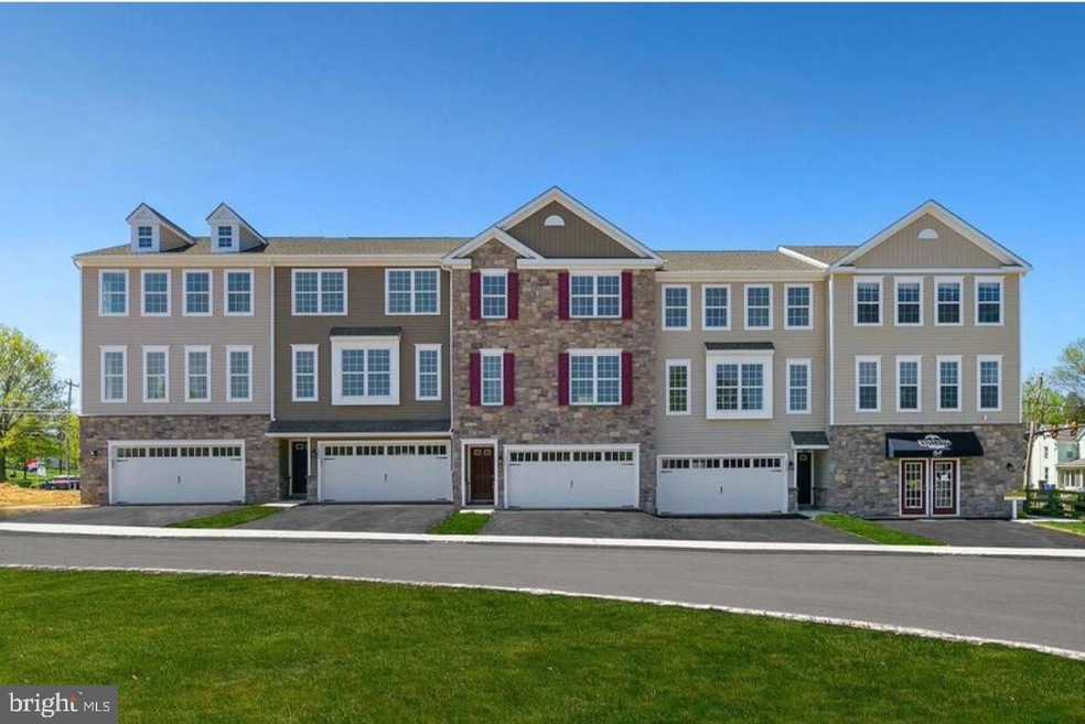 1012 Chapman Cir, Hatfield, PA 19440 - photo 1