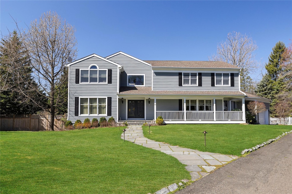 Sold $1,312,500 • Co-Listing Agent