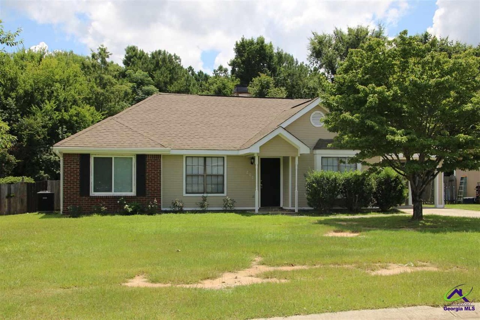 202 Ridgebend Dr, Centerville, GA 31028 - photo 1