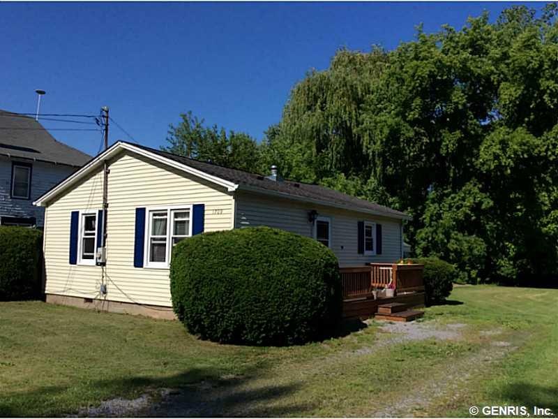 Exterior Front 1709 East Avenue