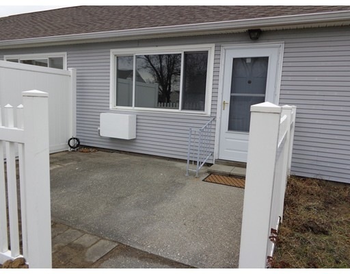98 Andersen Rd unit 98, Chicopee, MA 01022 - photo 1