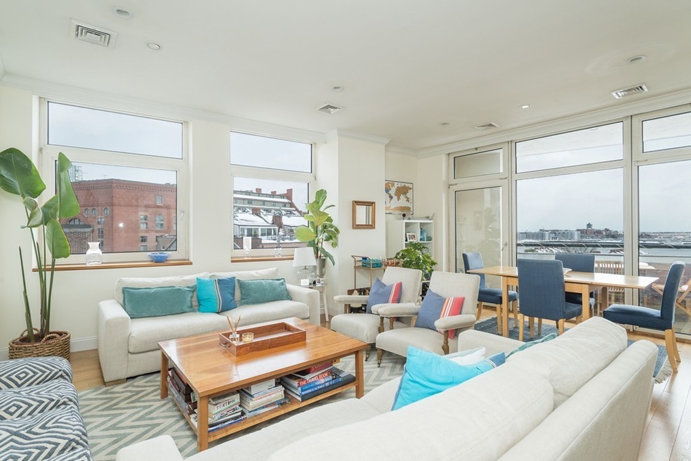 The Mariner Condominiums unit 503, Boston, MA 02109 - photo 1