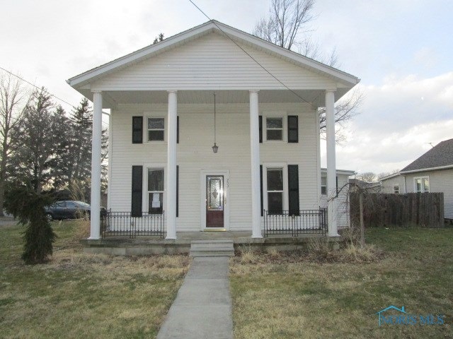 253 Harris St, Elmore, OH 43416 - photo 1