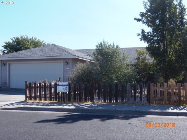 1382 SW Riverhill Dr