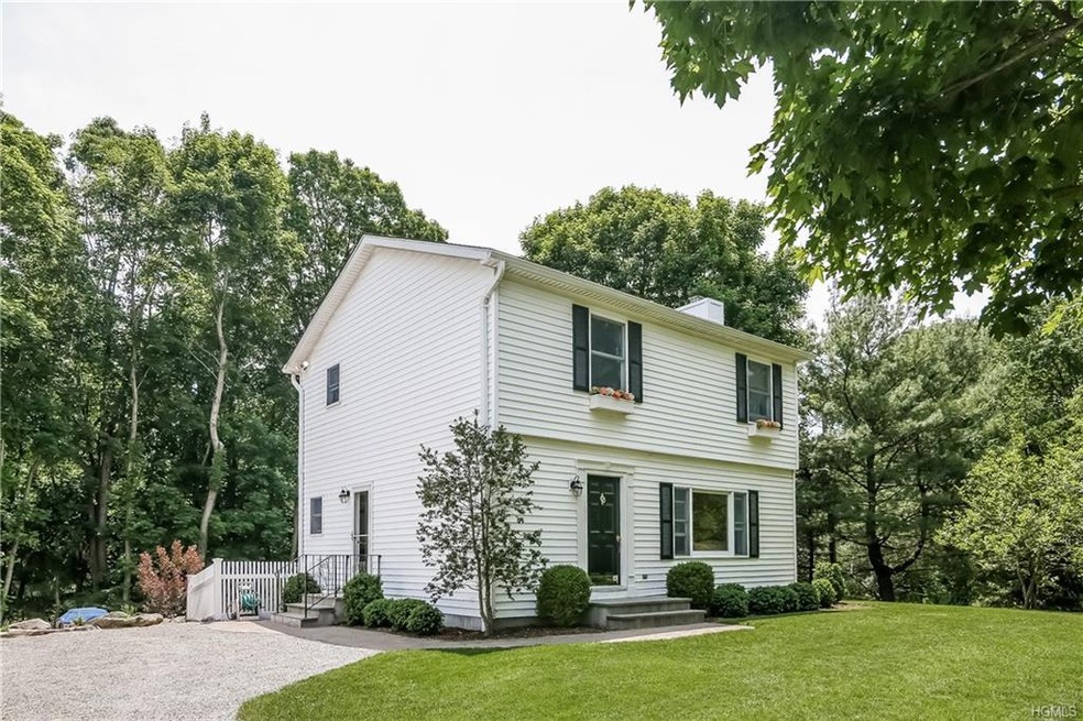 1 Benger Rd, Pound Ridge, NY 10576 - photo 1