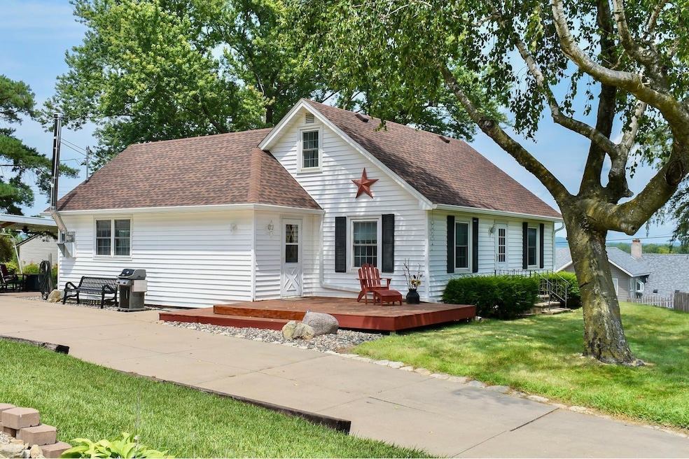 21975 South St, Winona, MN 55987 - photo 1