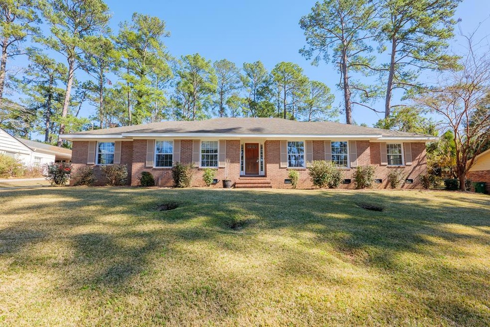 2205 Pinecliff Dr, Valdosta, GA 31602 | MLS# 139371 | Homes.com