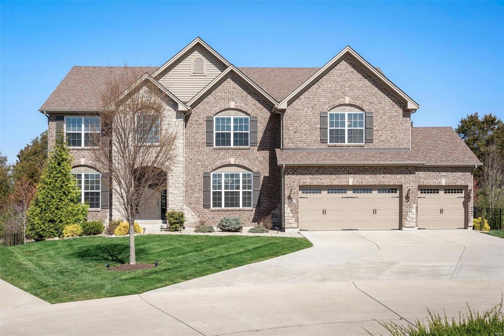 35 Mahon Ct, Lake Saint Louis, MO 63367 - photo 1