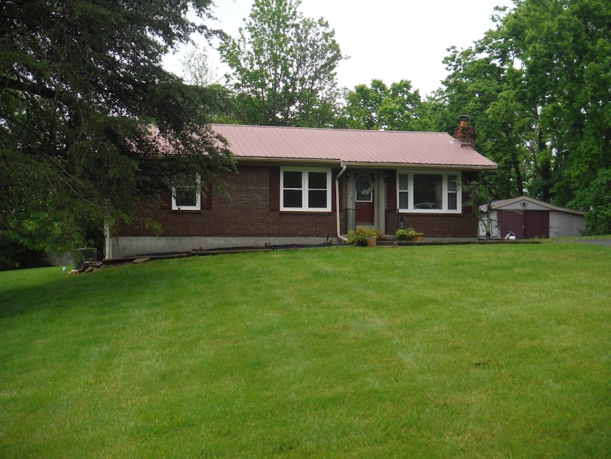 Pending $180,000 • Co-Listing Agent