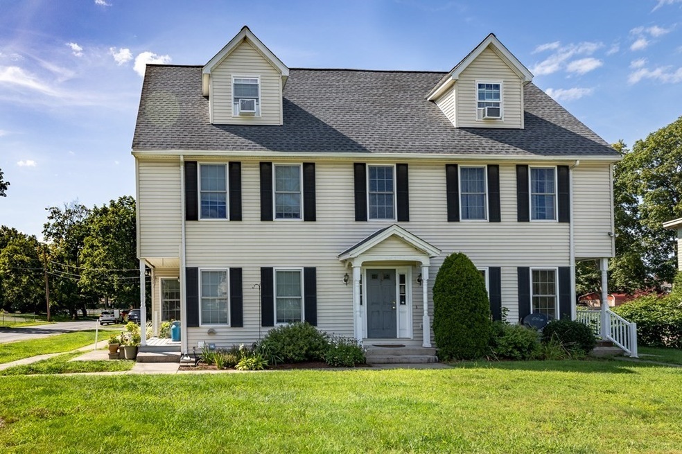 226 Main St unit 1, Lancaster, MA 01523 - photo 1