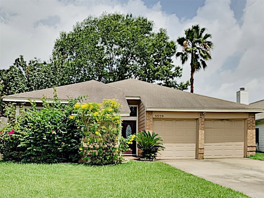 8559 Spring Green Dr, Houston, TX 77095 - photo 1