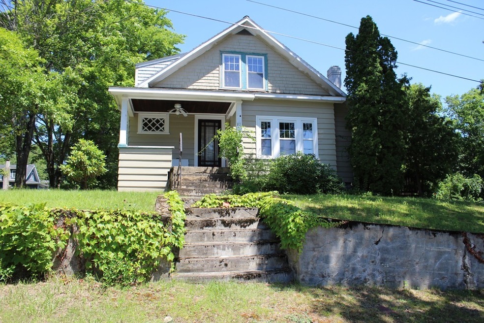 12 Wellman St, Auburn, MA 01501 - photo 1