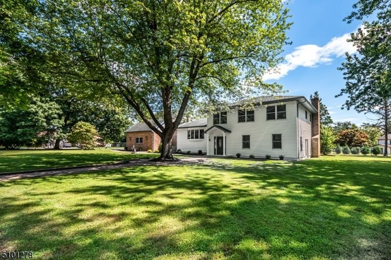 5 Alcott Way, Succasunna, NJ 07876 - photo 1