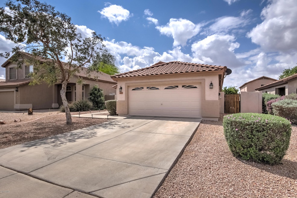 1215 W Breckenridge Ave-1