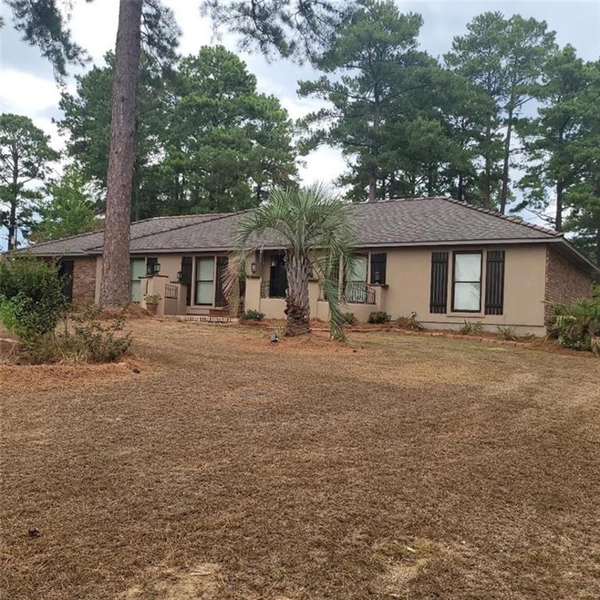 211 Arrow Head Dr, Pineville, LA 71360 - photo 1