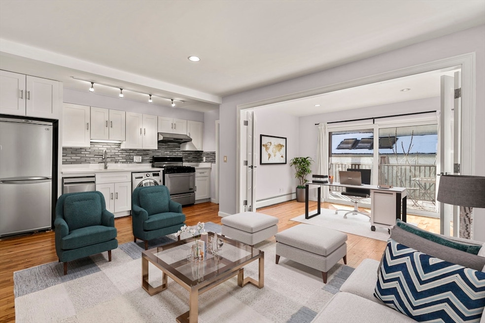 64 Hurley St unit 2, Cambridge, MA 02141 - photo 1