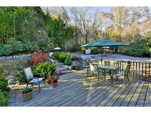 35 Coult Ln, Old Lyme, CT 06371 - photo 1