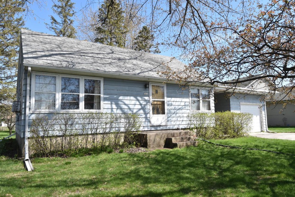 3016 3 Mile Rd