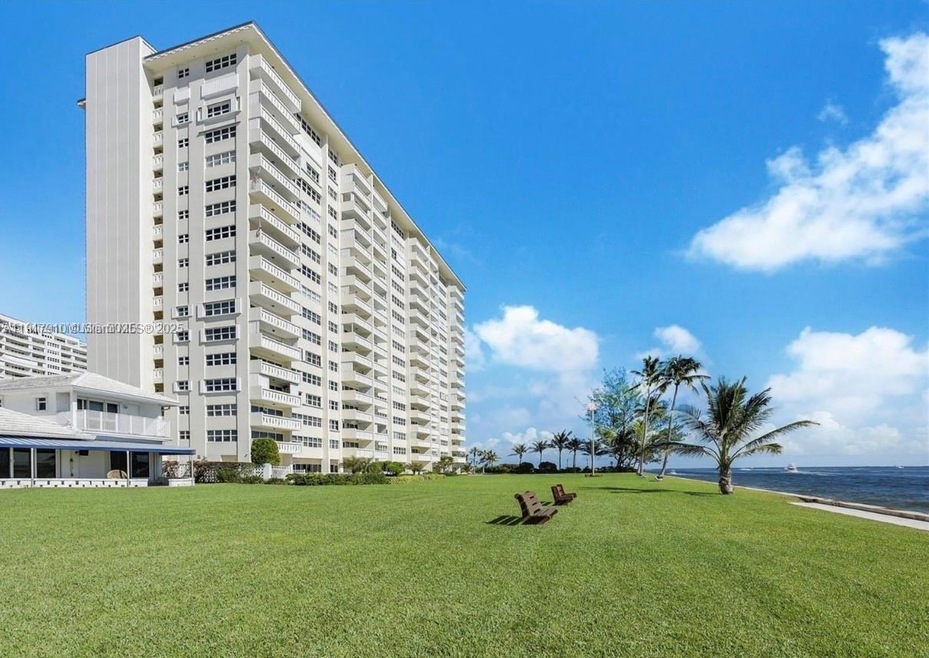Sky Harbor East unit 12L, Fort Lauderdale, FL 33316 - photo 1