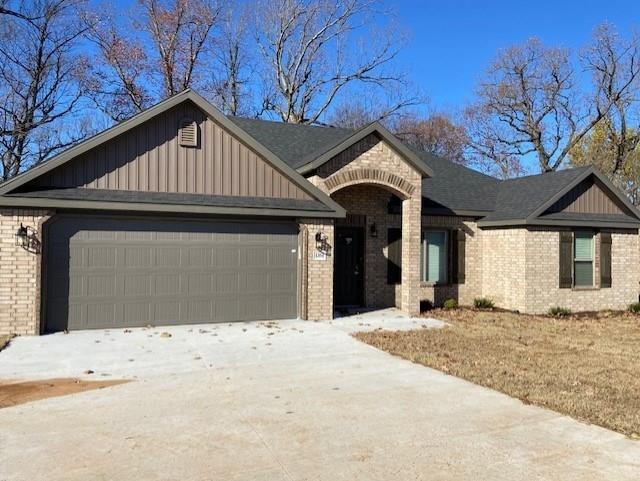 1354 Bay Ave, Springdale, AR 72764 - photo 1