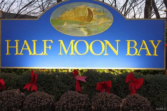 1909 Half Moon Bay Dr unit 1909, Croton On Hudson, NY 10520 - photo 1