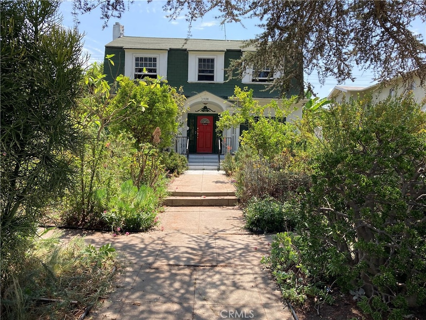 1938 S Victoria Ave, Los Angeles, CA 90016 - photo 1