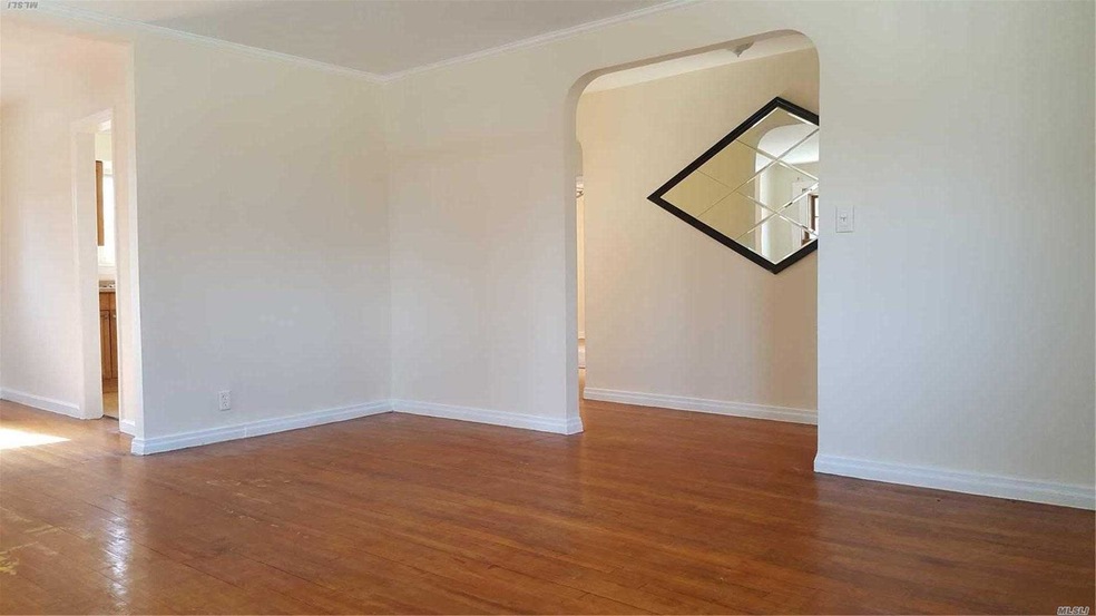 14818 3rd Ave unit 1FL, Whitestone, NY 11357 - photo 1