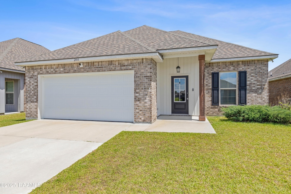 208Crescent-4