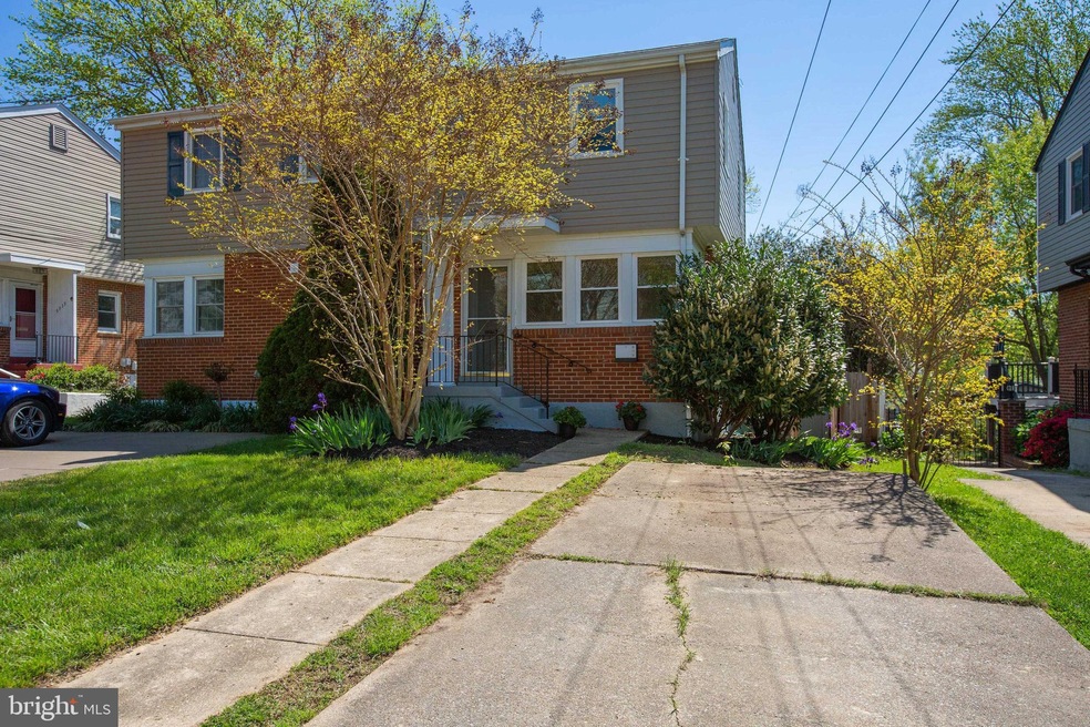 6943 Westhampton Dr, Alexandria, VA 22307 - photo 1