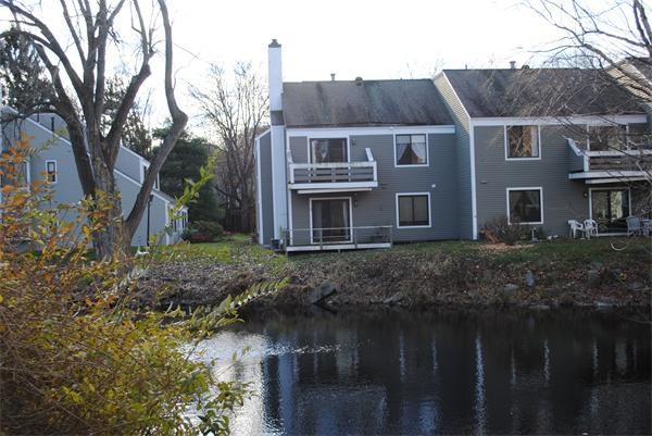 225 Concord Greene unit 22-5, Concord, MA 01742 - photo 1
