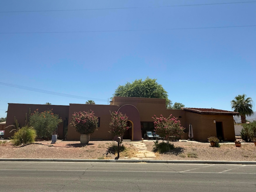 For Sale $830,000 • Co-Listing Agent