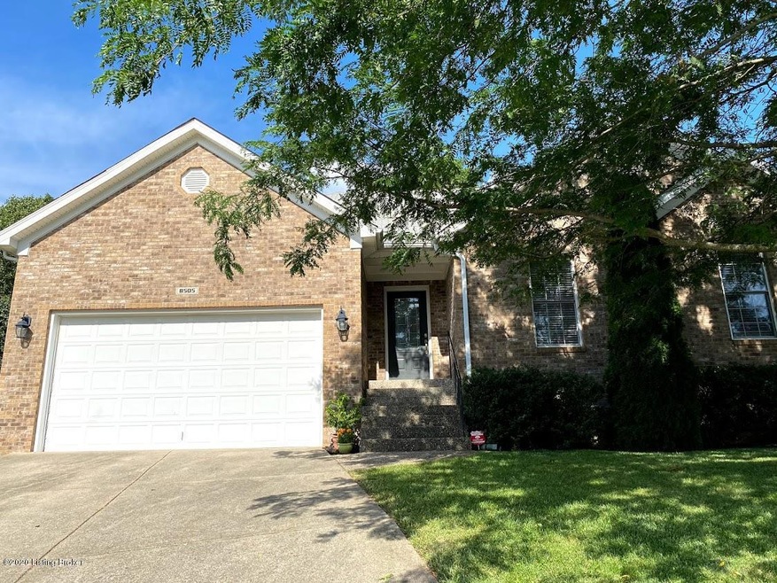 8505 William Cummins Ct, Louisville, KY 40228 - photo 1