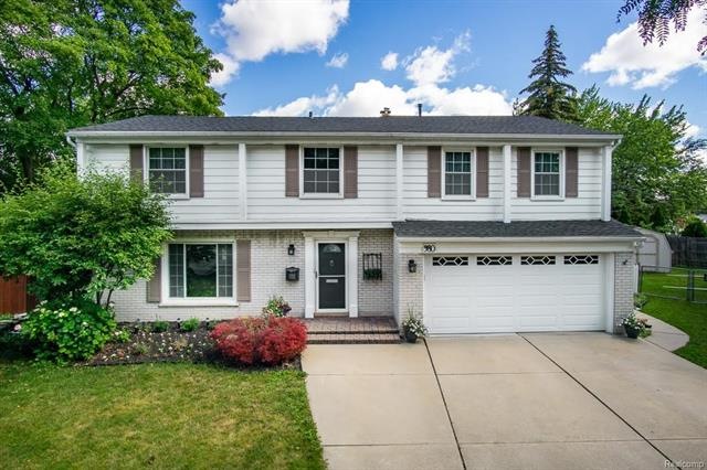 980 Shenandoah Ct, Clawson, MI 48017 - photo 1