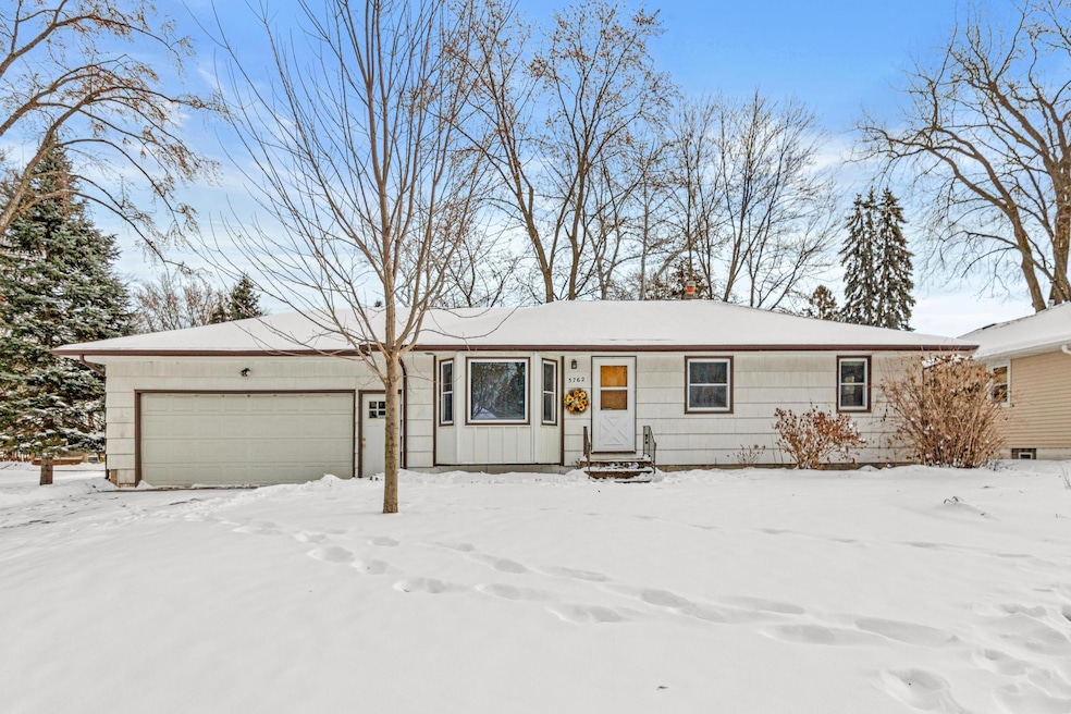 5762 Schutta Rd, Saint Paul, MN 55126 - photo 1