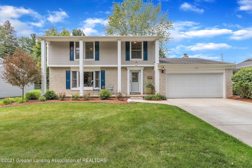 Welcome to 1607 N. Fairview!