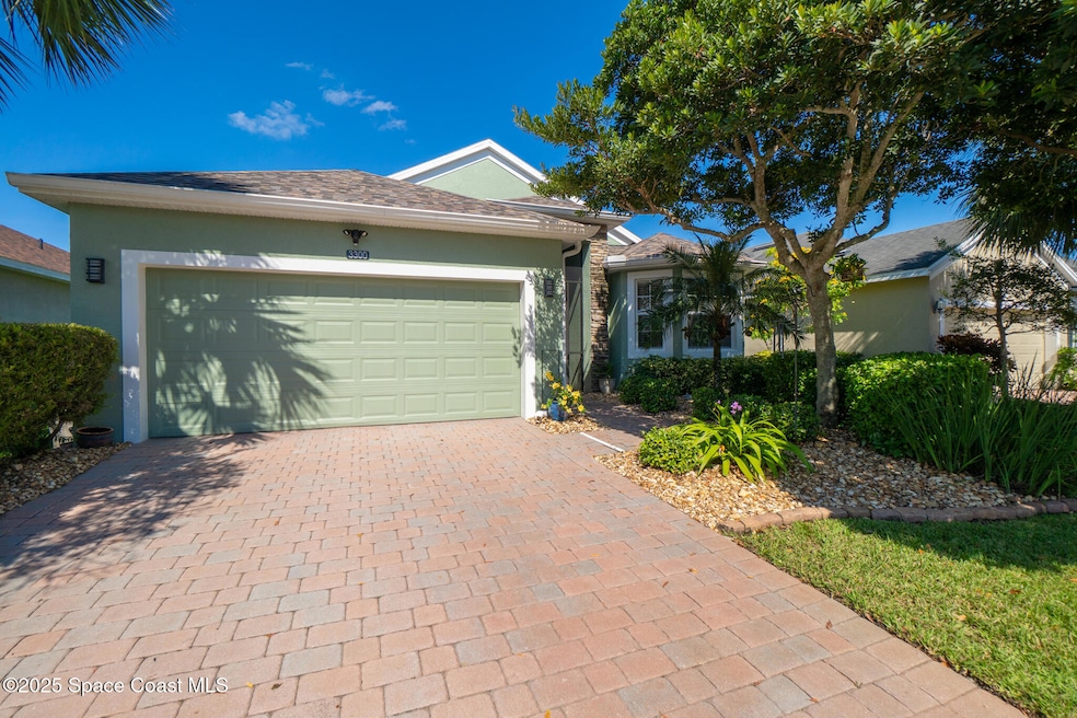 Pending $465,000 • Co-Listing Agent