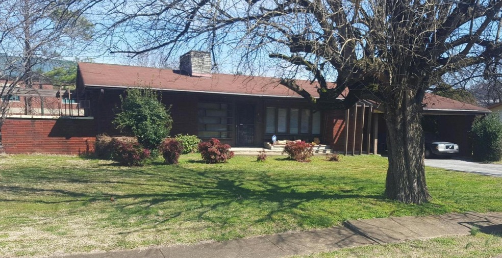 2003 E 5th St, Chattanooga, TN 37404 - photo 1