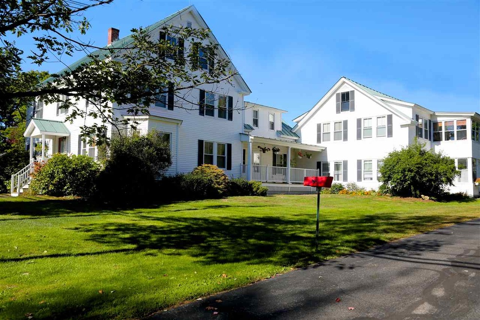 89 Main St unit 1, New London, NH 03257 - photo 1