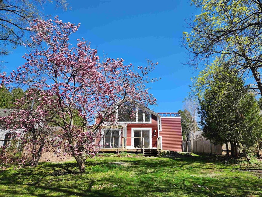 122 Harbor Rd, Shelburne, VT 05482 - photo 1